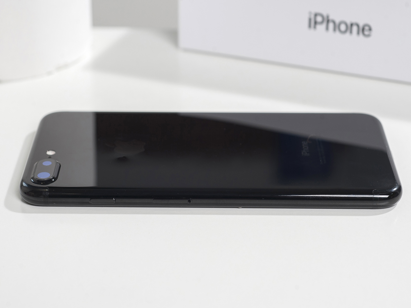 IPhone 7 Plus 32GB Jet Black (MQU22) б/у 